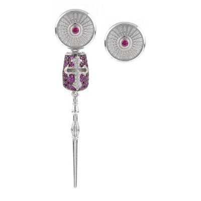 Orecchini Lancia d'Oro Asimmetrici Pietre Ruby