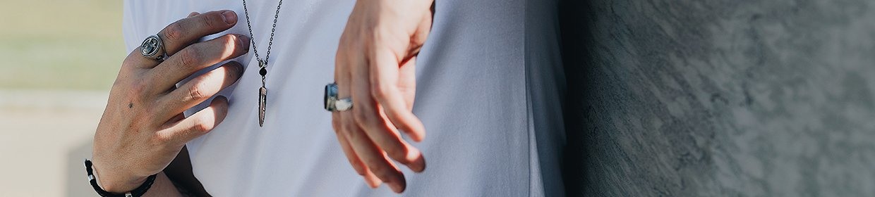 Gioielli uomo in argento lavorati a mano