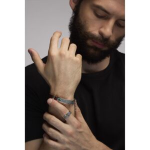 anello e bracciale serpente indossato