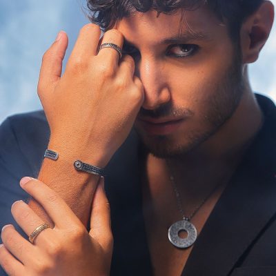collection era parure man worn silver jewellery ellius