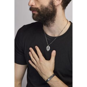 parure fenice uomo indossato