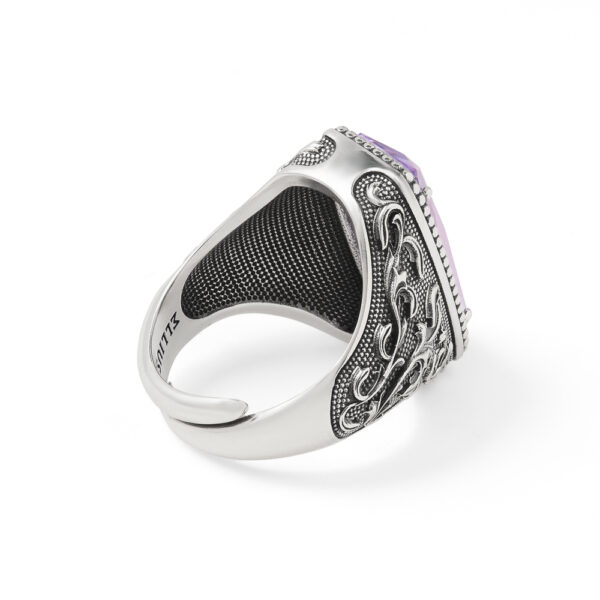 Back purple ring