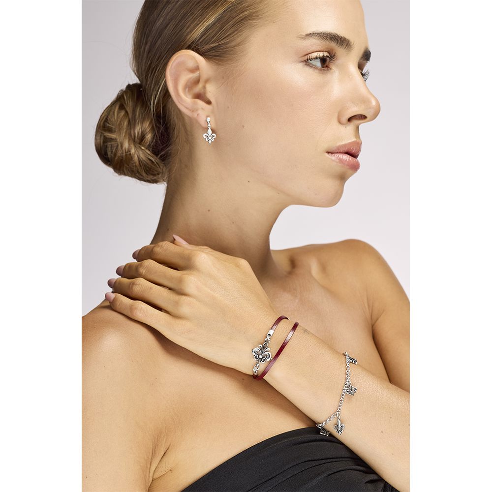 parure giglio donna indossato