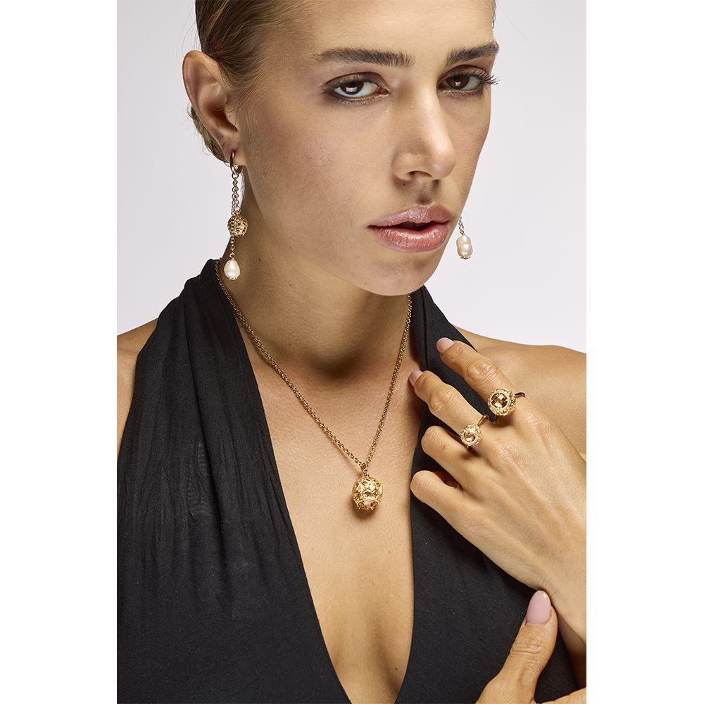 parure cestini dorati donna 2 indossato