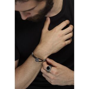 anello e bracciale templari gemma indossati