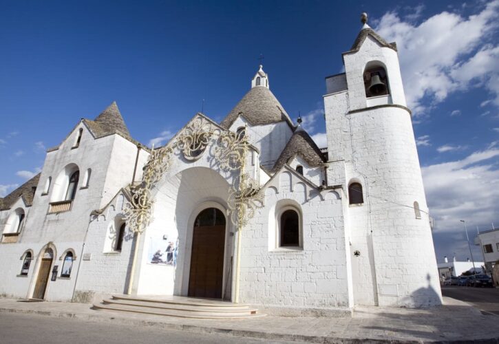 Un luogo di culto in un trullo: scopriamo la chiesa di Sant’Antonio di Alberobello