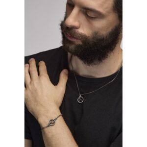 parure lago di como uomo indossato